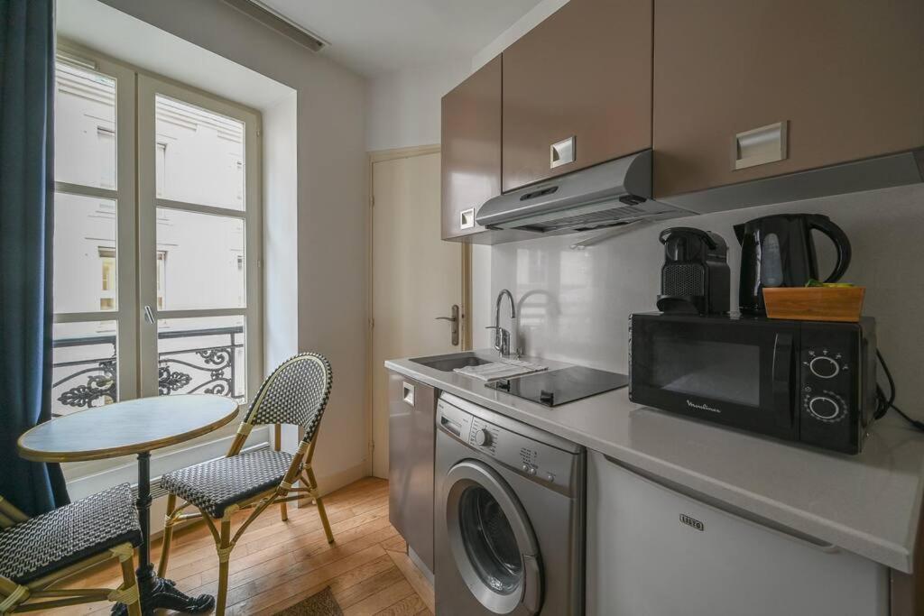 So Cute Apartment Paris Bagian luar foto